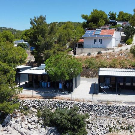 Hipo Camp Mobil Home Arta Pakostane Bagian luar foto