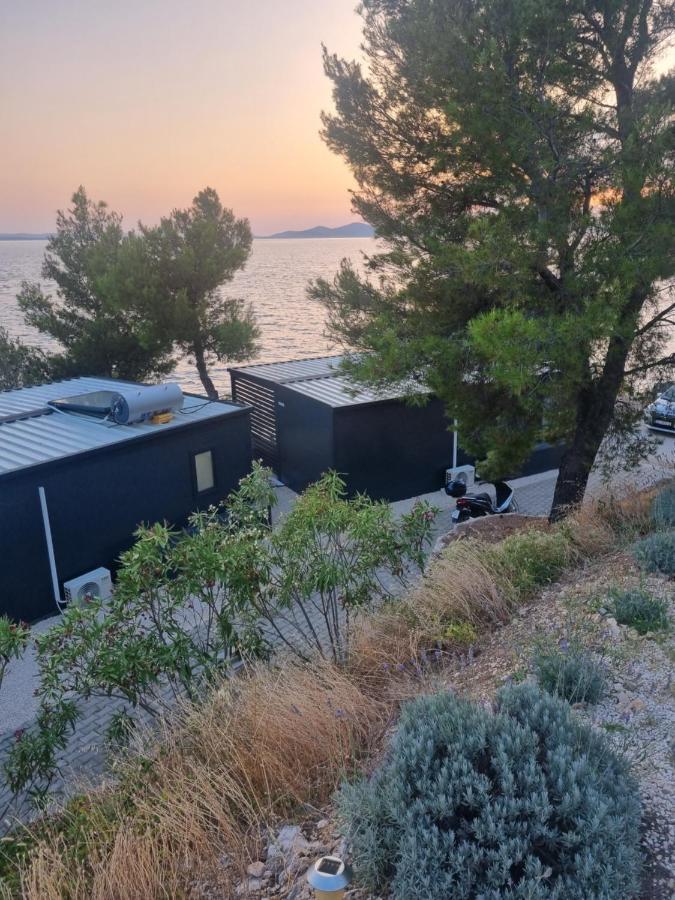 Hipo Camp Mobil Home Arta Pakostane Bagian luar foto
