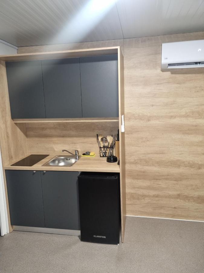 Hipo Camp Mobil Home Arta Pakostane Bagian luar foto