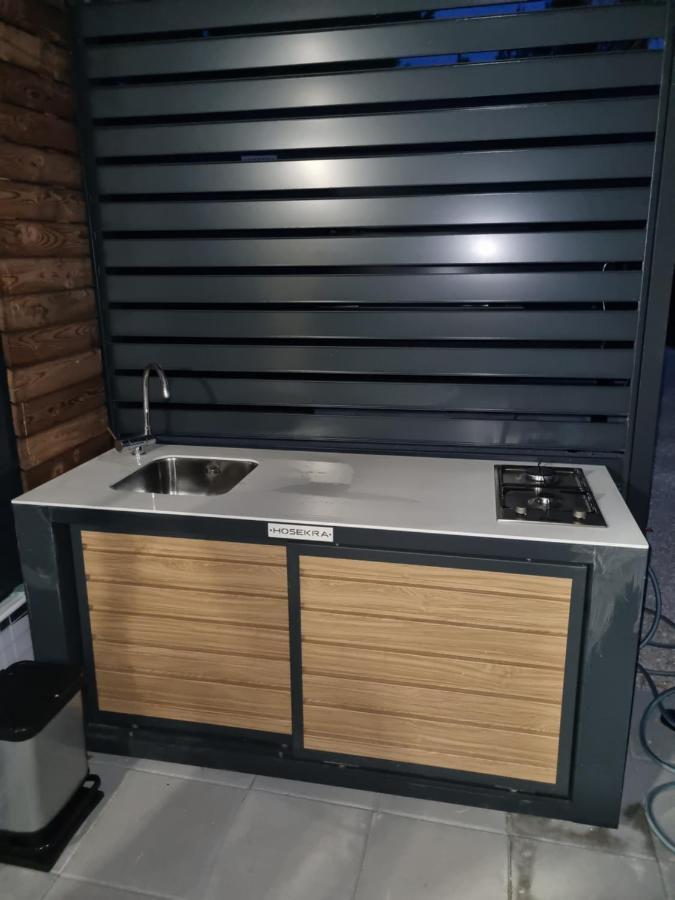 Hipo Camp Mobil Home Arta Pakostane Bagian luar foto