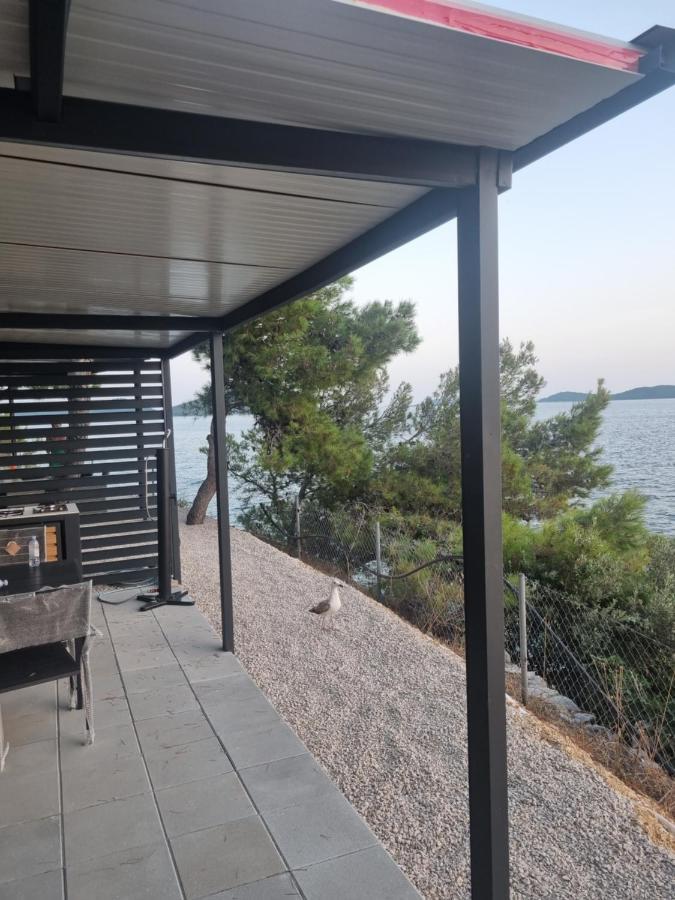 Hipo Camp Mobil Home Arta Pakostane Bagian luar foto