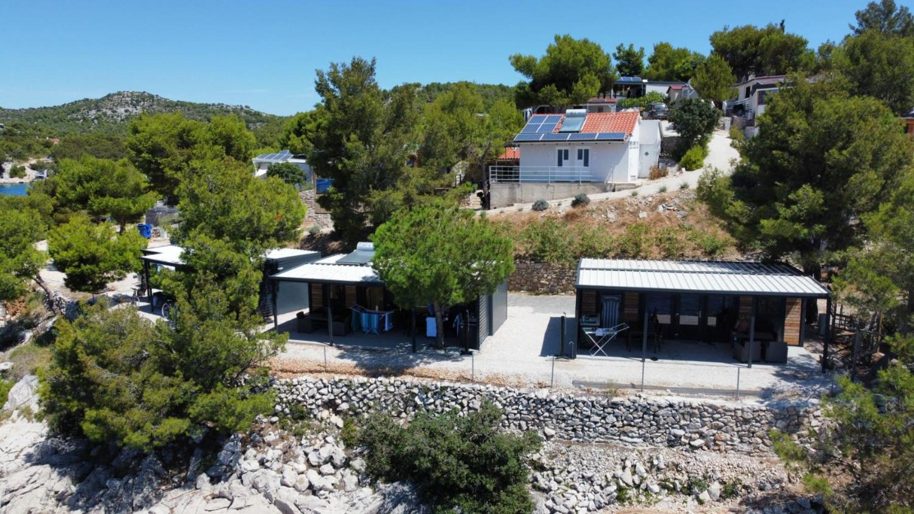 Hipo Camp Mobil Home Arta Pakostane Bagian luar foto